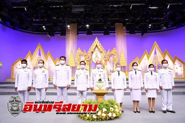 นครปฐม-มทร.รัตนโกสินทร์ บันทึกเทปโทรทัศน์กล่าวอาเศียรวาท นครปฐม-มทร.รัตนโกสินทร์ บันทึกเทปโทรทัศน์กล่าวอาเศียรวาท