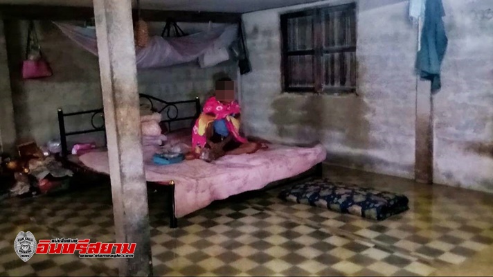 ปราจีนบุรี-น้ำท่วมบ้านตาวัย 83 ปี นอนดูน้ำท่วมทั้งคืนภรรยาป่วยติดเตียงญาติขนไปไว้ที่อื่น