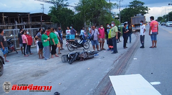สุพรรณบุรี-วงจรปิดจับภาพรถจักรยานยนต์รถเสียหลักล้มเข้าใต้ท้องรถเทเลอร์ทับดับ