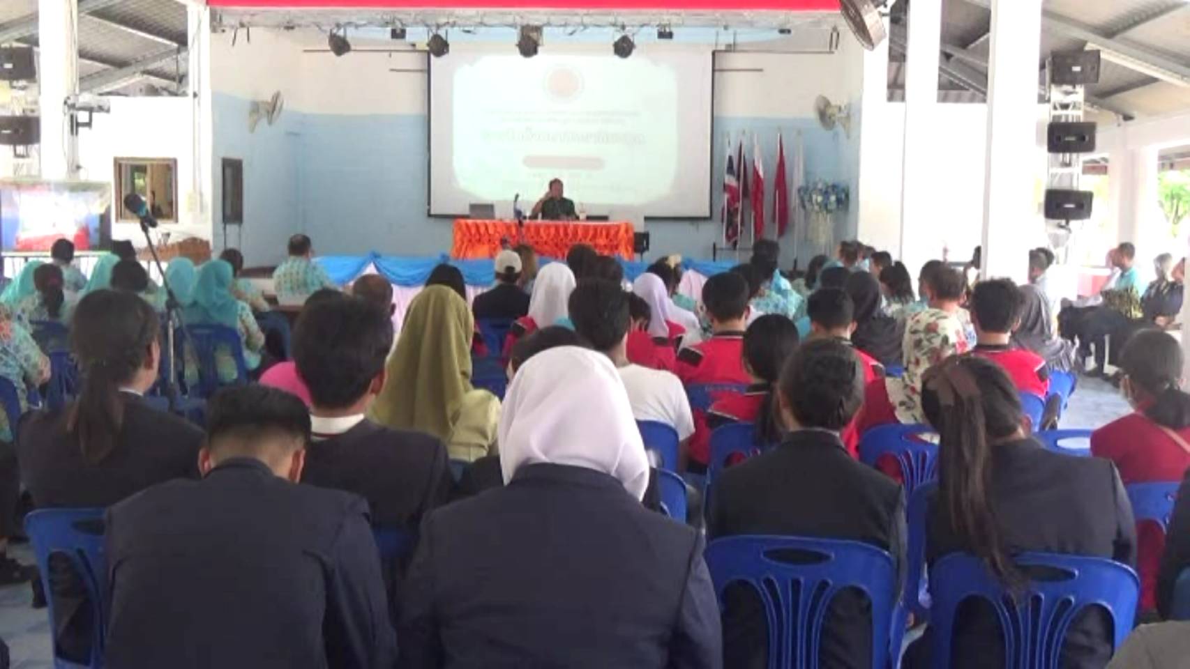 สตูล-วิทยาลัยการอาชีพละงู เปิดเวทีรับฟังและซักถามข้อสงสัยการจัดตั้งมหาวิทยาลัยสตูล สตูล-วิทยาลัยการอาชีพละงู เปิดเวทีรับฟังและซักถามข้อสงสัยการจัดตั้งมหาวิทยาลัยสตูล