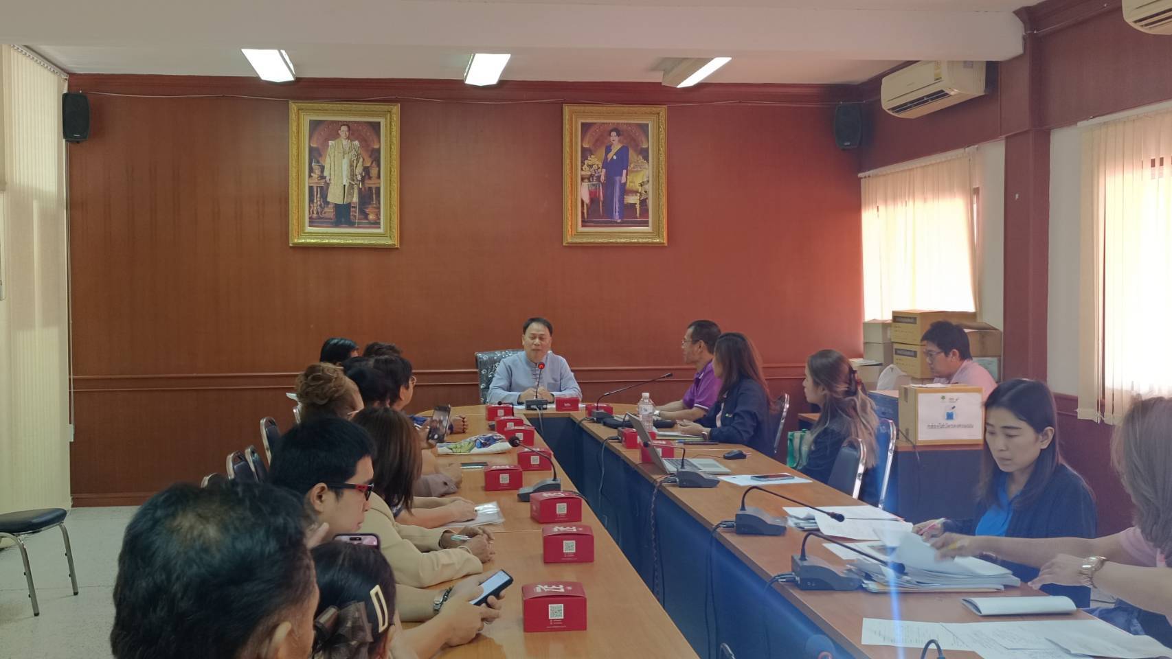 กาญจนบุรี-จัดประชุมเลือกตั้งคณะกรรมการพัฒนาชุมชน เพื่อทดแทนตำแหน่งที่ครบวาระใน 4 ปี