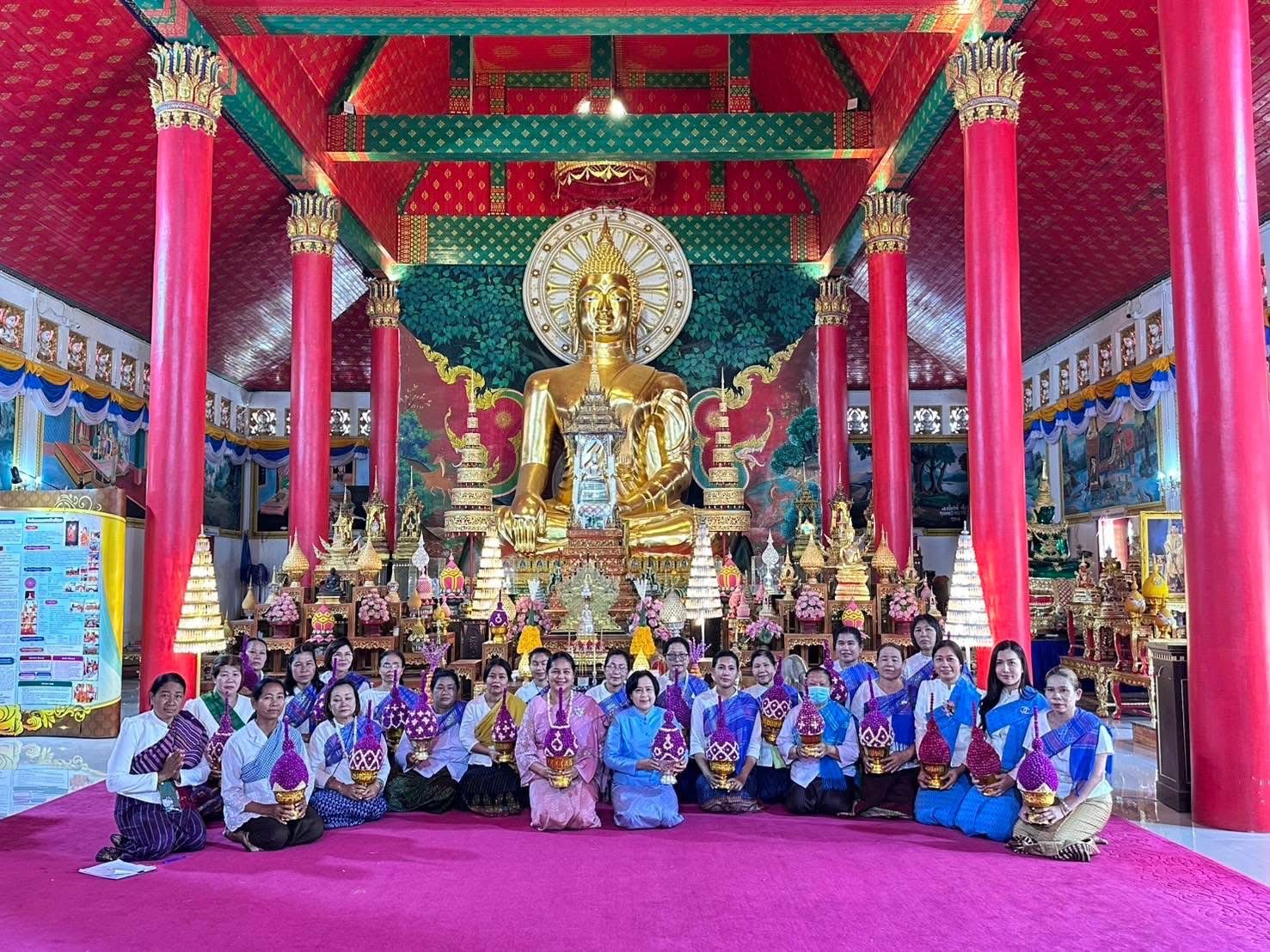 อุบลราชธานี-เปิดงานนมัสการสมโภช โสรจสรง หลวงพ่อเงิน 700 ปี อุบลราชธานี-เปิดงานนมัสการสมโภช โสรจสรง หลวงพ่อเงิน 700 ปี