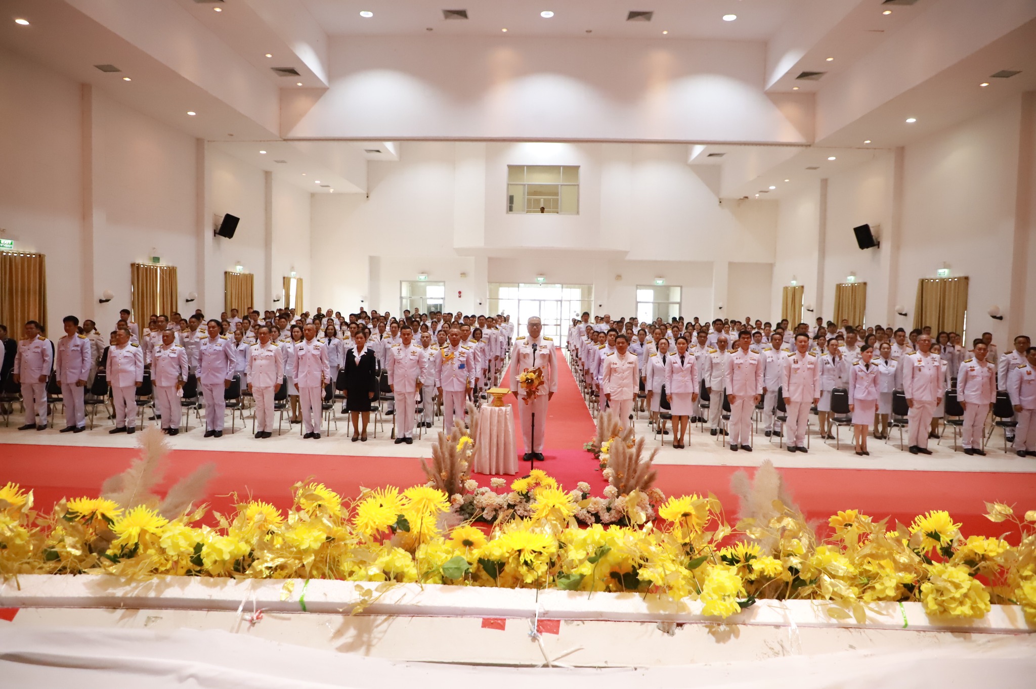 อุบลราชธานี-จัดพิธีวางพวงมาลาถวายราชสักการะ “วันคล้ายวันสวรรคตสมเด็จพระนเรศวรมหาราช” อุบลราชธานี-จัดพิธีวางพวงมาลาถวายราชสักการะ “วันคล้ายวันสวรรคตสมเด็จพระนเรศวรมหาราช”